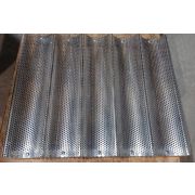 Противень алюминий перфорированный 330*400 мм, 5 волн длина багета 330 мм.